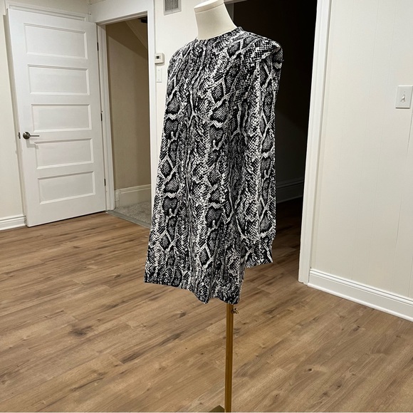 INC INTERNATIONAL CONCEPTS CULPOS x INC Long-Sleeve Snake-Print Mini Dress - Picture 4 of 16